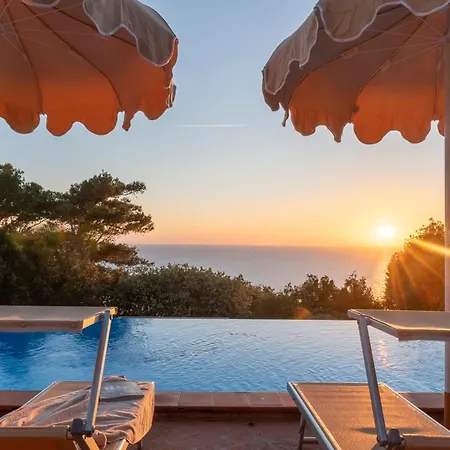 Boutique Torre Di Cala Piccola