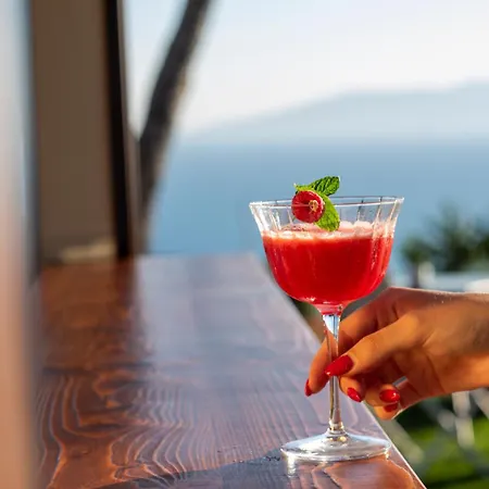 Boutique Torre Di Cala Piccola Hotel 4*