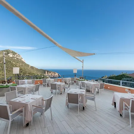 Boutique Torre Di Cala Piccola Porto Santo Stefano (Grosseto)