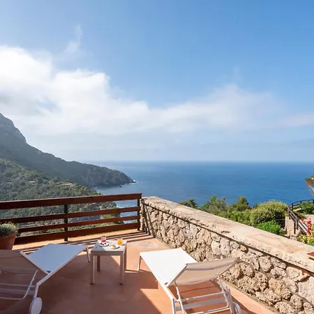 Boutique Torre Di Cala Piccola Hotel