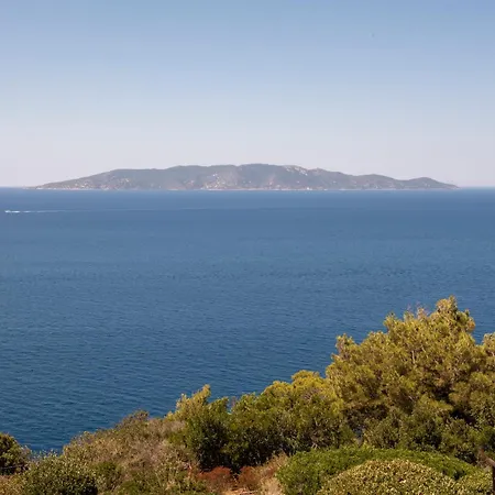Boutique Torre Di Cala Piccola 4*