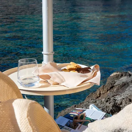 Boutique Torre Di Cala Piccola