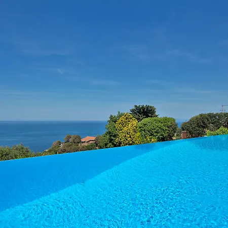 Boutique Torre Di Cala Piccola 4*