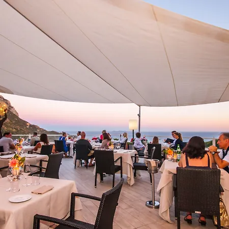 Boutique Torre Di Cala Piccola ホテル 4*