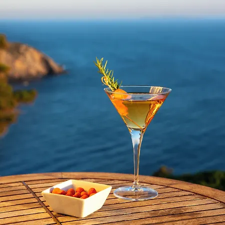 Boutique Torre Di Cala Piccola ホテル 4*