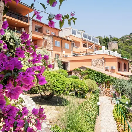Boutique Torre Di Cala Piccola